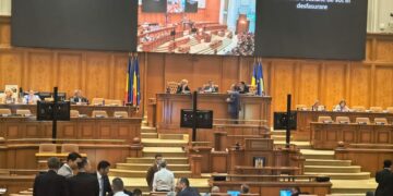 legea-ani-si-legea-care-amana-evaluarea-si-admiterea-la-liceu-in-2027-au-trecut-de-votul-deputatilor.-acestea-merg-la-senat