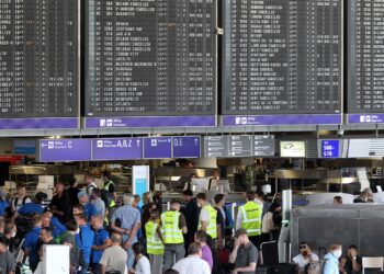 focarul-de-malarie-din-unul-dintre-cele-mai-mari-aeroporturi-din-europa-a-provocat-un-deces-–-hotnews.ro