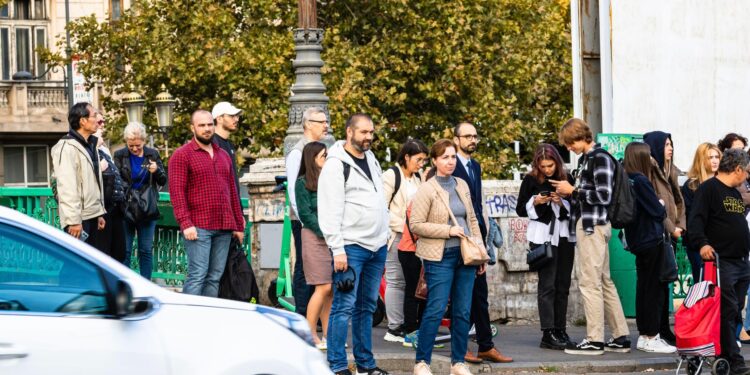 daca-nu-aveam-imigrantii,-populatia-romaniei-cobora-sub-19-milioane-de-locuitori-–-hotnews.ro