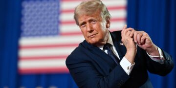 trump-face-un-clasament-al-celor-mai-buni-presedinti-americani-si-se-pune-pe-primul-loc-cel-mai-mare-–-hotnews.ro