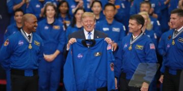 trump-va-crea-academia-spatiala-a-sua-care-vor-fi-obiectivele-institutiei-–-hotnews.ro