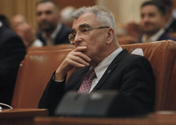 prima-aparitie-publica-a-lui-petrisor-peiu,-dupa-ce-a-amenintat-cu-demisia-din-aur:-nu-mai-am-incredere-in-nimeni-–-hotnews.ro