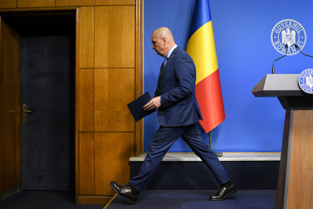 bolojan,-despre-ce-va-face-dupa-plecarea-de-la-palatul-victoria:-a-fost-o-presiune-enorma-de-dimineata-pana-noaptea