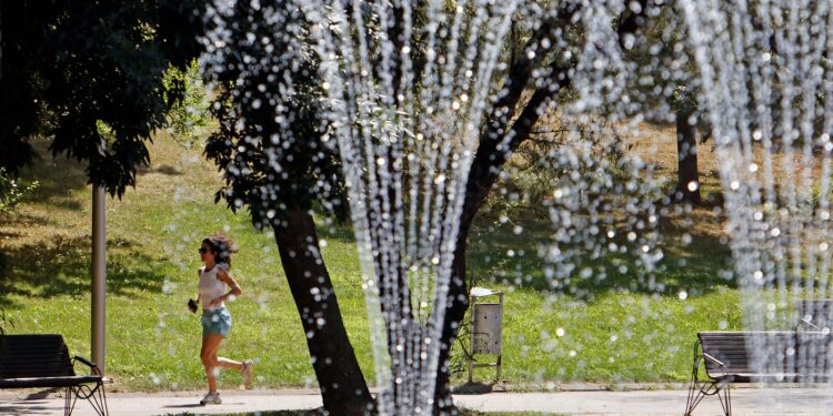ce-ne-asteapta-in-luna-septembrie-din-punct-de-vedere-meteo-–-hotnews.ro
