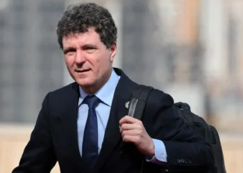 scrisoarea-jurnalistilor-din-alianta-a-patra-putere-catre-presedintele-dan-in-scandalul-pahontu-presa-nu-va-cere-sa-i-dati-crezare,-ci-sa-judecati-dovezile-–-hotnews.ro