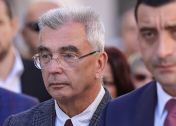 petrisor-peiu-spune-ca-aur-merge-inainte-cu-suspendarea-lui-nicusor-dan:-pentru-ca-nu-si-a-schimbat-atitudinea-–-hotnews.ro
