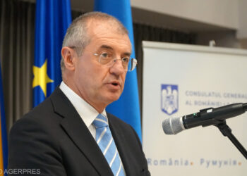 doi-lideri-ai-comunitatii-romanesti-din-cernauti,-decorati-de-presedintele-nicusor-dan-–-hotnews.ro