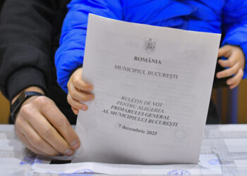 sondaj-curs:-bucurestiul,-impartit-in-patru.-psd,-pnl,-aur-si-usr-sunt-despartite-de-doar-4-puncte-/-73%-spun-ca-romania-merge-intr-o-directie-gresita