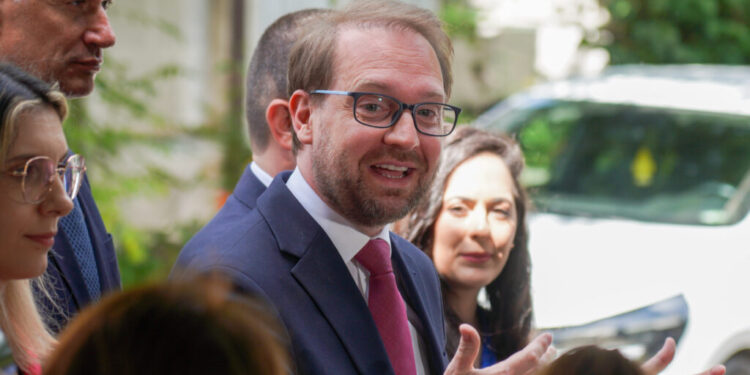 dominic-fritz,-despre-ce-va-face-dupa-pierderea-mandatului:-raman-presedintele-usr.-ma-voi-bate-in-continuare-cu-caracatita-care-de-36-de-ani-sufoca-romania