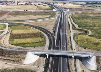 cati-kilometri-de-autostrada-are-romania-acum,-dupa-inagurarea-de-luni-de-pe-autostrada-moldovei-ce-alte-loturi-mai-au-sanse-de-deschidere-in-acest-an-–-hotnews.ro
