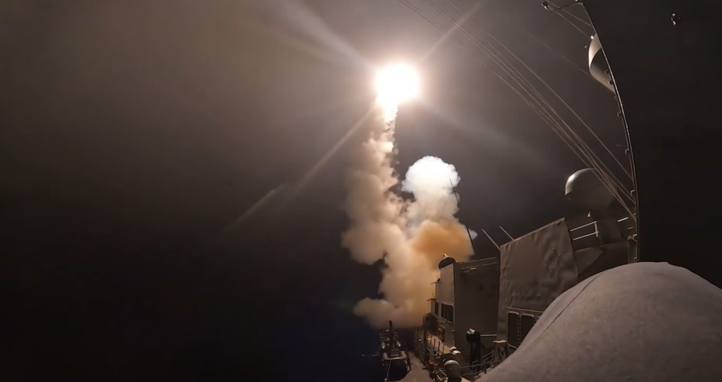 val-de-atacuri-americane-asupra-iranului,-care-a-raspuns-cu-o-operatiune-decisiva-trump,-mesaj-catre-poporul-iranian-–-hotnews.ro