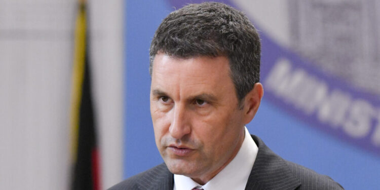 tanczos-barna,-despre-scandalul-din-camera-deputatilor:-csoma-botond-a-aflat-cu-un-minut-inainte-de-vot-ca-exista-o-noua-majoritate