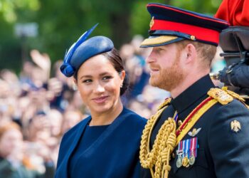 liderul-care-se-bucura-ca-printul-harry-si-meghan-markle-s-au-mutat-in-anglia-eu-nu-i-as-fi-primit-inapoi-–-hotnews.ro