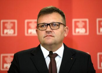 marius-budai-il-acuza-pe-ilie-bolojan-ca-ar-ascunde-deficitul-bugetar:-sertarul-are-un-capat,-iar-mucegaiul-de-sub-pres-nu-dispare-de-la-sine