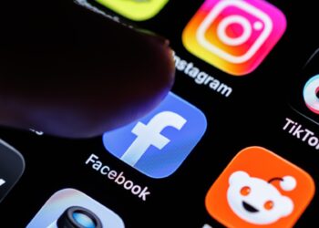 deznodamantul-unui-proces-istoric-va-schimba-feed-urile-de-pe-facebook-si-instagram-pentru-adolescenti-cum-iese-meta-castigatoare,-desi-a-acceptat-sa-plateasca-o-suma-uriasa-–-hotnews.ro