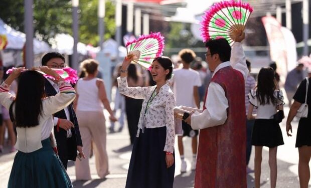 asia-fest-2026-aduce-cultura-asiatica-in-bucuresti,-in-weekendul-4-6-septembrie.-cat-costa-o-portie-de-sushi-sau-onigiri