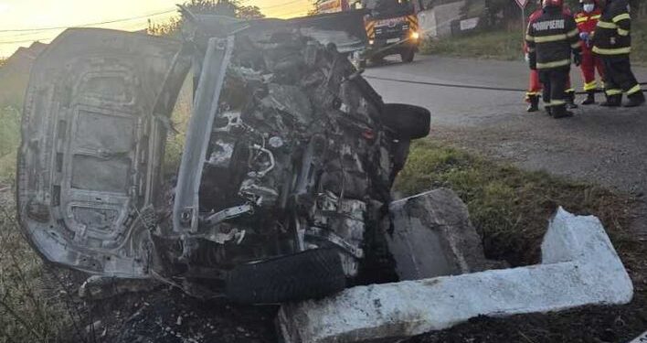 tragedia-in-suceava:-doi-adolescenti-de-16-ani-au-murit-carbonizati-in-masina-care-a-luat-foc-dupa-un-impact-violent-–-hotnews.ro