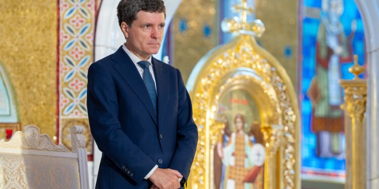 nicusor-dan,-criticat-de-directorul-institutului-de-istorie-a-religiilor-dupa-discursul-despre-nationalismul-sanatos:-nu-pare-ca-citeste-–-hotnews.ro