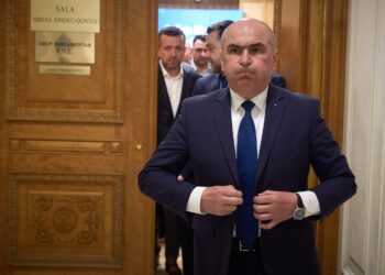 ilie-bolojan-mentioneza-doua-variante-de-guvern-si-intrebarea-la-care-viitorul-cabinet-va-trebui-sa-raspunda-–-hotnews.ro