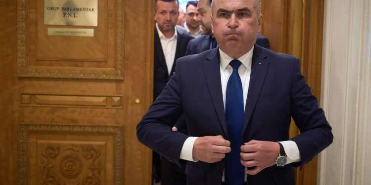 ilie-bolojan-mentioneza-doua-variante-de-guvern-si-intrebarea-la-care-viitorul-cabinet-va-trebui-sa-raspunda-–-hotnews.ro