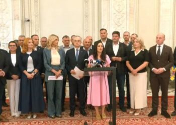 pnl-si-usr-au-semnat-un-acord-de-colaborare-in-parlament-cum-se-vor-coordona-cele-doua-grupuri-parlamentare.-ce-au-inclus-pe-agenda-comuna