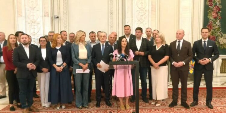 pnl-si-usr-au-semnat-un-acord-de-colaborare-in-parlament-cum-se-vor-coordona-cele-doua-grupuri-parlamentare.-ce-au-inclus-pe-agenda-comuna