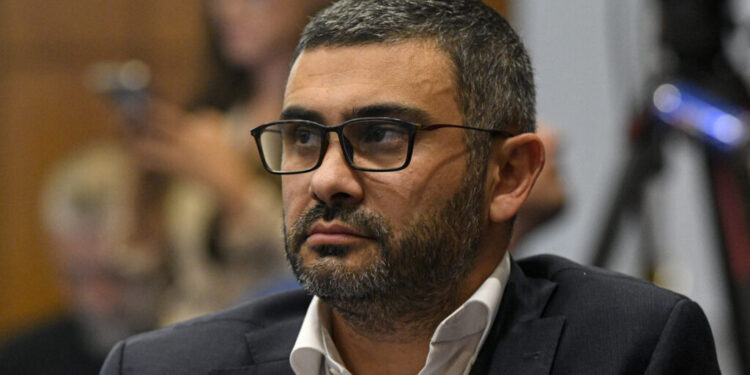 florin-manole,-dupa-informatiile-privind-deplasarea-la-mykonos-cu-un-avion-privat:-delegatia-economica-a-fost-organizata-de-camera-de-comert-si-industrie-a-romaniei,-care-a-acoperit-si-costurile