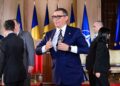 victor-ponta,-despre-prezenta-sa-in-zborul-privat-spre-mykonos:-ma-duc-de-o-mie-de-ori,-sunt-un-om-liber-si-independent-/-se-bat-gastile-intre-ele-–-hotnews.ro