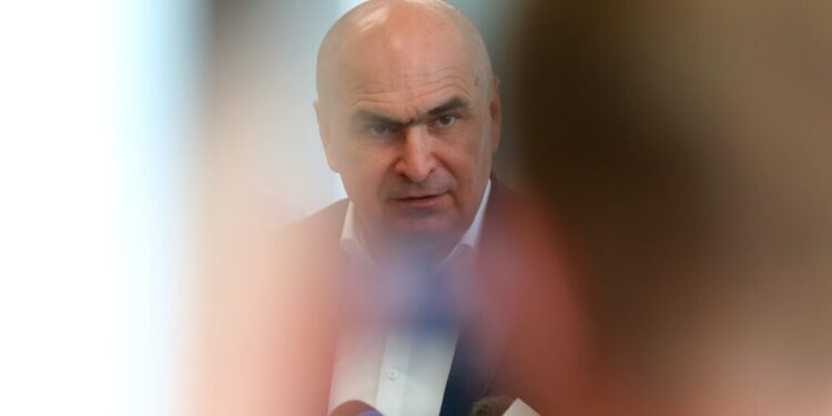 va-merge-bolojan-la-audierile-comisiei-din-senat-privind-intalnirea-lui-cu-presedinta-ccr?-ce-a-raspuns