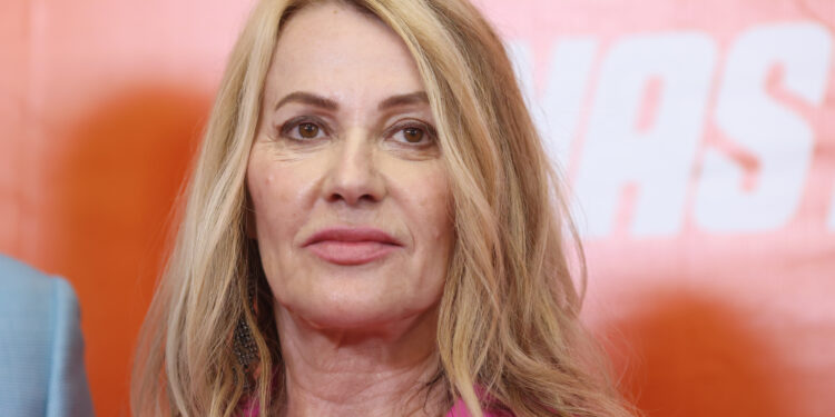 nadia-comaneci-intra-in-juriul-romanii-au-talent:-vin-sa-ma-emotionez,-sa-rad-cu-voi,-sa-plang-cu-voi-–-hotnews.ro