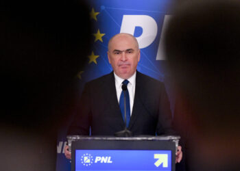 bolojan-transmite-ca-nu-demisioneaza-din-functia-de-premier-si-spune-ca-isi-va-preda-mandatul-succesorului:-nu-voi-abandona-tara
