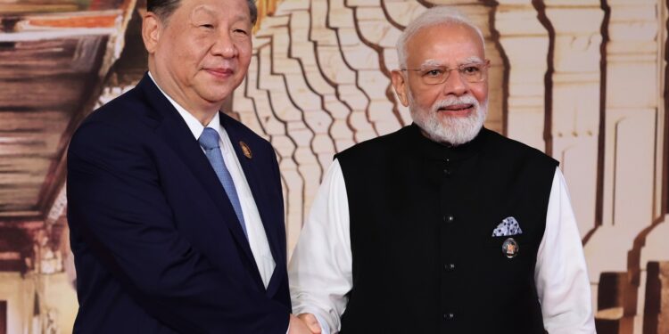 summitul-brics:-xi-incearca-sa-l-castige-de-partea-sa-pe-modi-/-declaratia-comuna-indeamna-la-maxima-retinere-in-conflictul-din-orientul-mijlociu-–-hotnews.ro