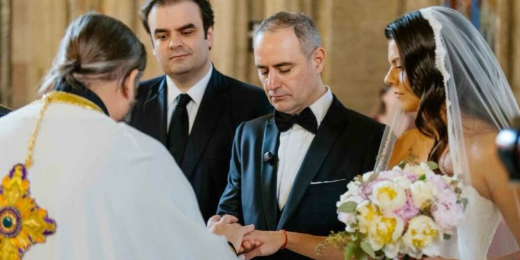 imaginile-care-nu-s-au-vazut-de-la-nunta-lui-nazare.-cine-a-fost-alaturi-de-ministru-la-petrecere