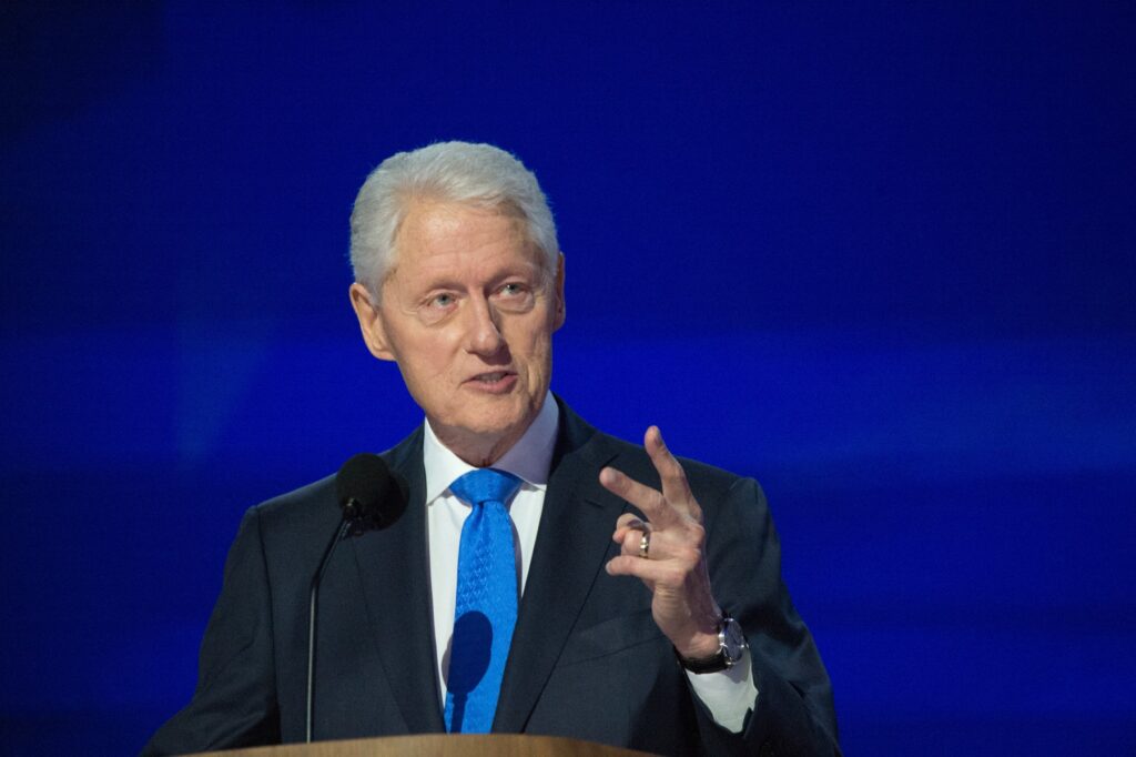 cia-a-anulat-o-operatiune-de-eliminare-a-lui-osama-bin-laden-inainte-de-11-septembrie,-admite-bill-clinton-–-hotnews.ro