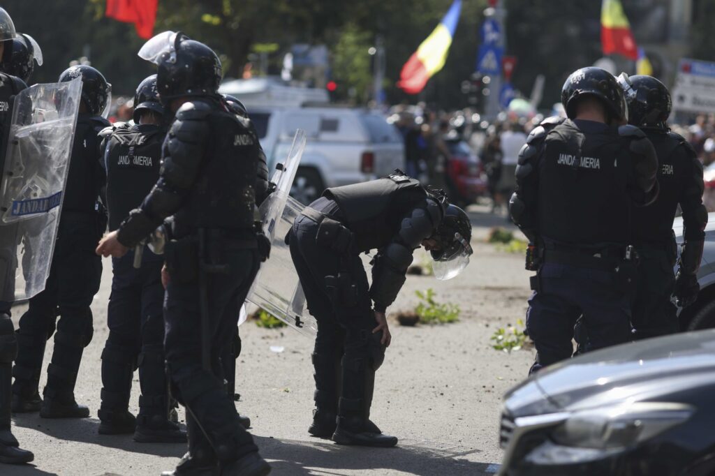 blocaje-mari-in-centrul-capitalei,-la-ora-de-varf,-din-cauza-restrictiilor-din-zona-pietei-victoriei-cele-mai-noi-date-de-la-brigada-rutiera-–-hotnews.ro