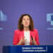 moment-inedit.-un-europarlamentar-i-a-recitat-roxanei-minzatu-o-poezie-in-plen:-roxana,-elibereaza-l-pe-martin-si-darama-acest-zid