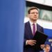 victor-negrescu,-pentru-mediafax,-dupa-planul-ursulei-von-der-leyen-de-a-limita-social-media-pentru-copii:-continutul-pentru-tineri-nu-trebuie-sa-fie-acelasi-ca-pentru-adulti