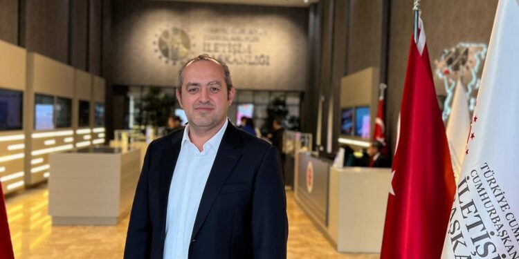 de-ce-merg-profesorii-turci-acasa-la-elevi-si-ce-ar-putea-invata-romania-din-acest-model-nu-e-suficient-sa-predai-si-sa-pleci,-spunand-ca-atat-te-plateste-guvernul-–-hotnews.ro