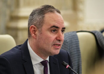 ministrul-finantelor-anunta-peste-2-miliarde-de-lei-pentru-sanatate:-evitam-un-blocaj-imediat-al-finantarii-pentru-servicii-esentiale-de-ingrijire-a-romanilor