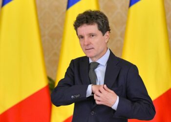 nicusor-dan-merge-in-ucraina-la-summitul-inaugural-al-initiativei-pentru-integrare-carpatica.-ce-teme-sunt-pe-agenda