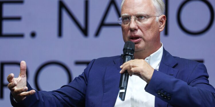 afd-vrea-reluarea-gazului-rusesc-pentru-germania-si-pregateste-o-intalnire-cu-trimisul-lui-putin-–-hotnews.ro