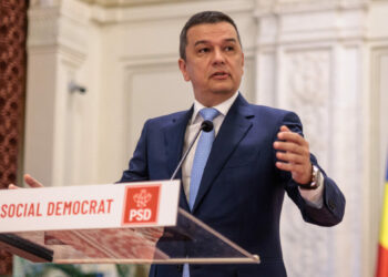 sorin-grindeanu-il-desfiinteaza-pe-siegfried-muresan,-pentru-apartenenta-la-grupul-european-care-cerut-bruxellesului-sanctionarea-romaniei