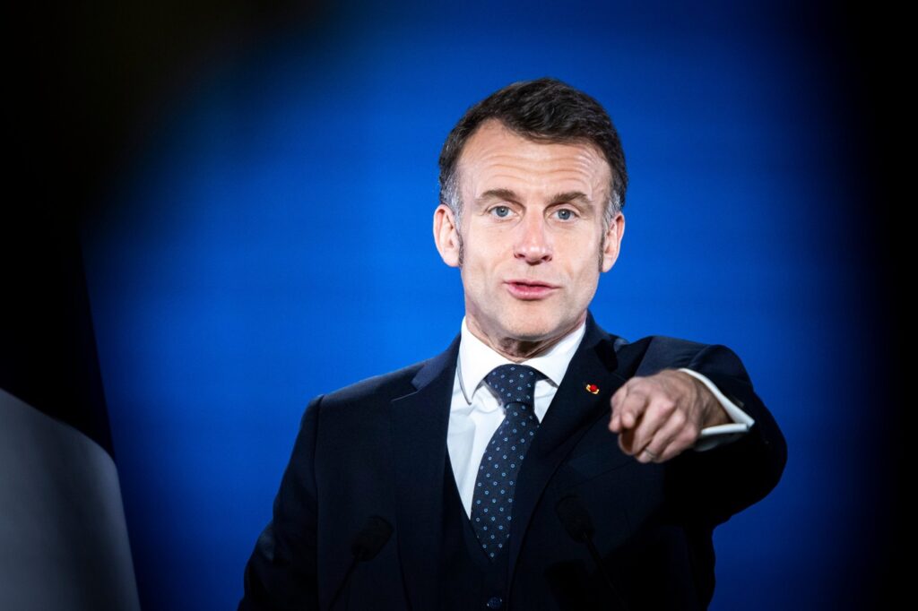 macron-promite-un-raspuns-la-intensificarea-atacurilor-hibride-ruse-impotriva-europei:-nu-suntem-intimidati-–-hotnews.ro