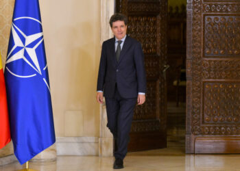 nicusor-dan,-apel-la-echilibru:-daca-citim-presa,-pare-ca-suntem-in-preajma-apocalipsei.-sa-ne-bucuram-cand-avem-succese