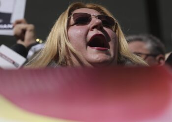 diana-sosoaca,-interviu-la-postul-de-propaganda-al-rusiei:-ar-trebui-sa-dati-lectii-unor-tari,-inclusiv-romaniei-rusia-e-mai-democratica-decat-ue-–-hotnews.ro