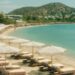 un-pensionar-de-82-de-ani-a-murit-dupa-o-cearta-pornita-de-la-un-sezlong-pe-o-plaja-din-grecia