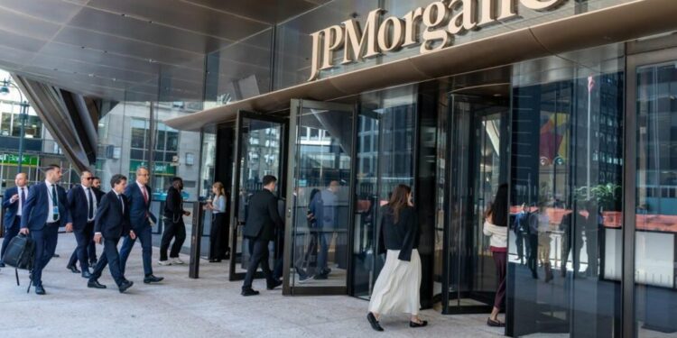 nicusor-dan,-intalnire-la-new-york-cu-investitori-in-obligatiuni-romanesti:-vom-pastra-traiectoria-fiscala