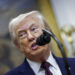 donald-trump-pus-pe-mute.-el-a-tinut-un-discurs-care-a-fost-auzit-doar-de-cei-din-jurul-sau