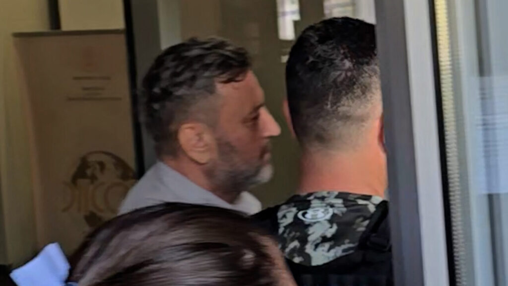 omul-care-i-ar-fi-facut-legatura-lui-calin-georgescu-cu-afaceristul-din-buzau,-audiat-la-diicot