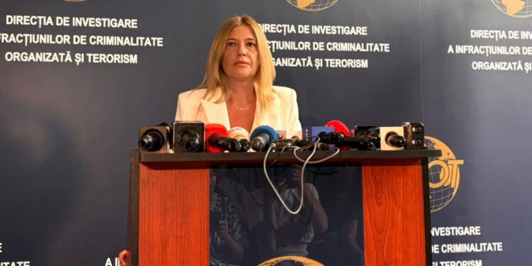 primele-declaratii-de-la-diicot-in-noul-dosar-al-lui-calin-georgescu:-„100.000-de-euro-urmau-sa-fie-folositi-pentru-campania-liderului”/surse:-o-parte-din-banii-din-strainatate-ar-fi-ajuns-in-conturile-sotiei-lui-ionel-rusen